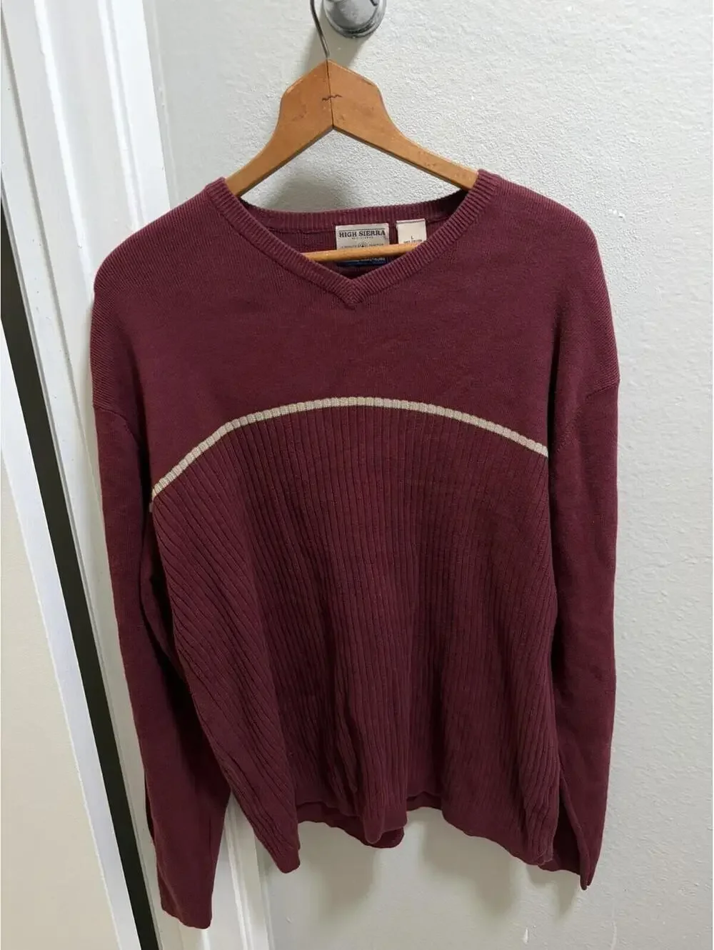 VTG High Sierra Sweater L Maroon Long Sleeve Accent Stripe